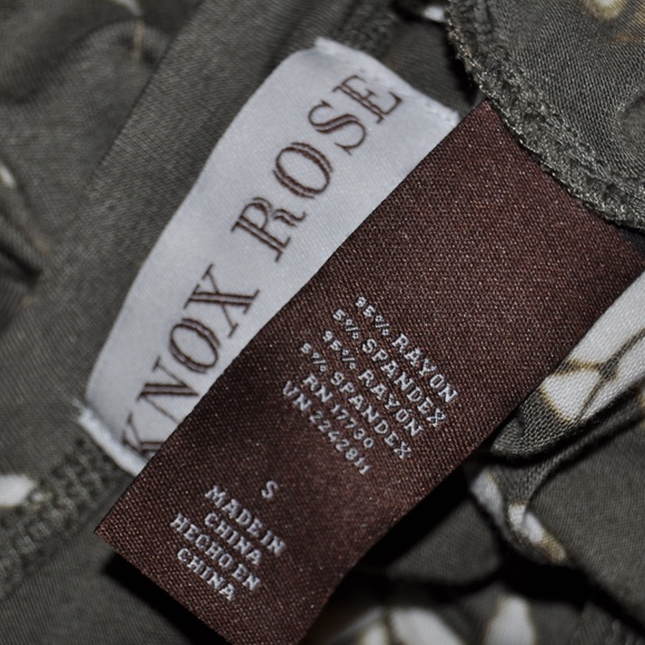 NEW Olive Studded Tie Dye Cold Shoulder Top [D4] - Picture 6 of 8